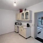 Cute Flat In Cool Neustadt *