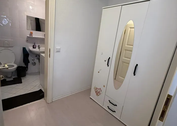 Cute Flat In Cool Neustadt Appartement
